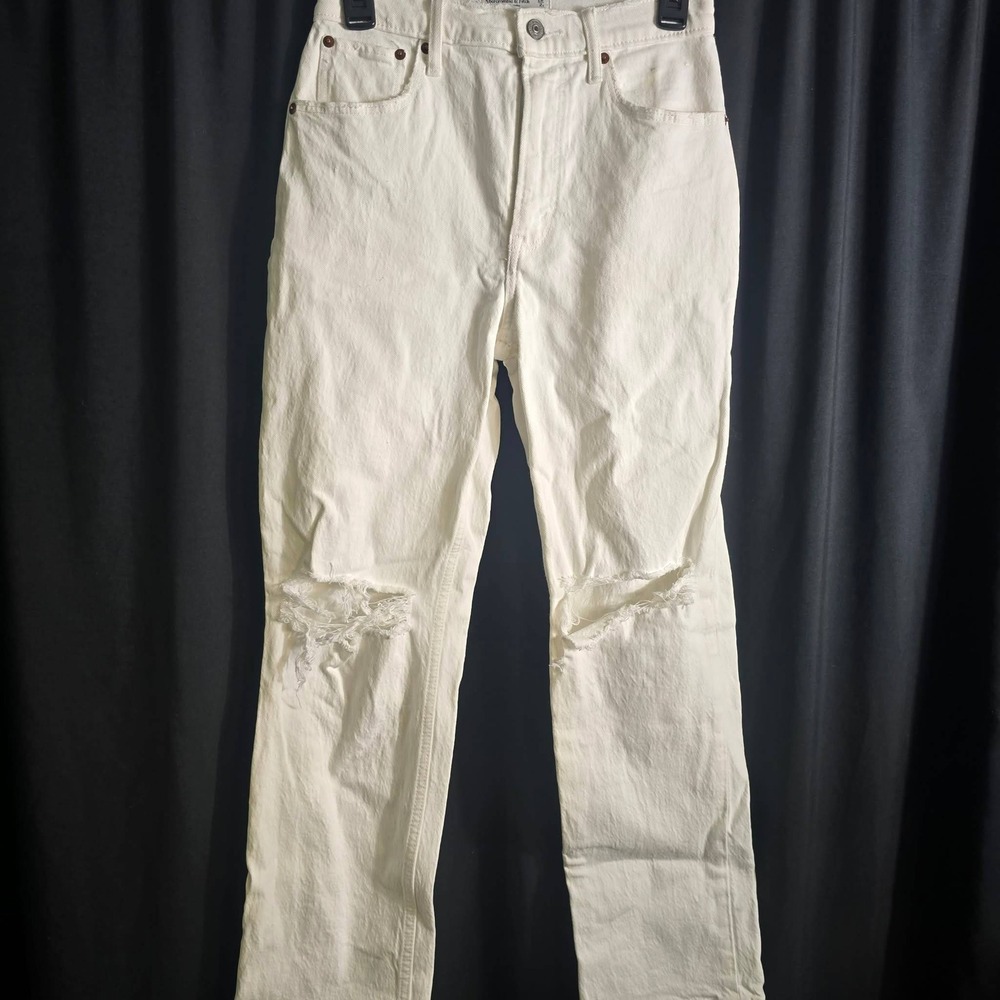Y2K Abercrombie & Fitch The 90s Ultra High Rise White Distressed Jeans 26/2